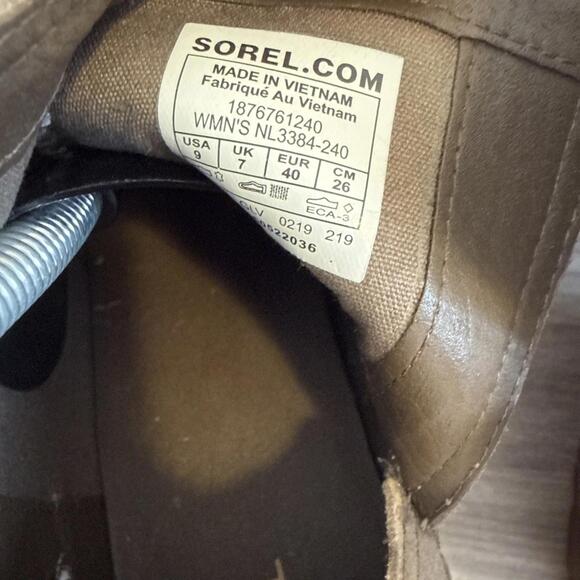Sorel Cate Cut-Out NL3384-240 Women US 9 Waterproof Suede Leather Ankle Bootie - Picture 7 of 10